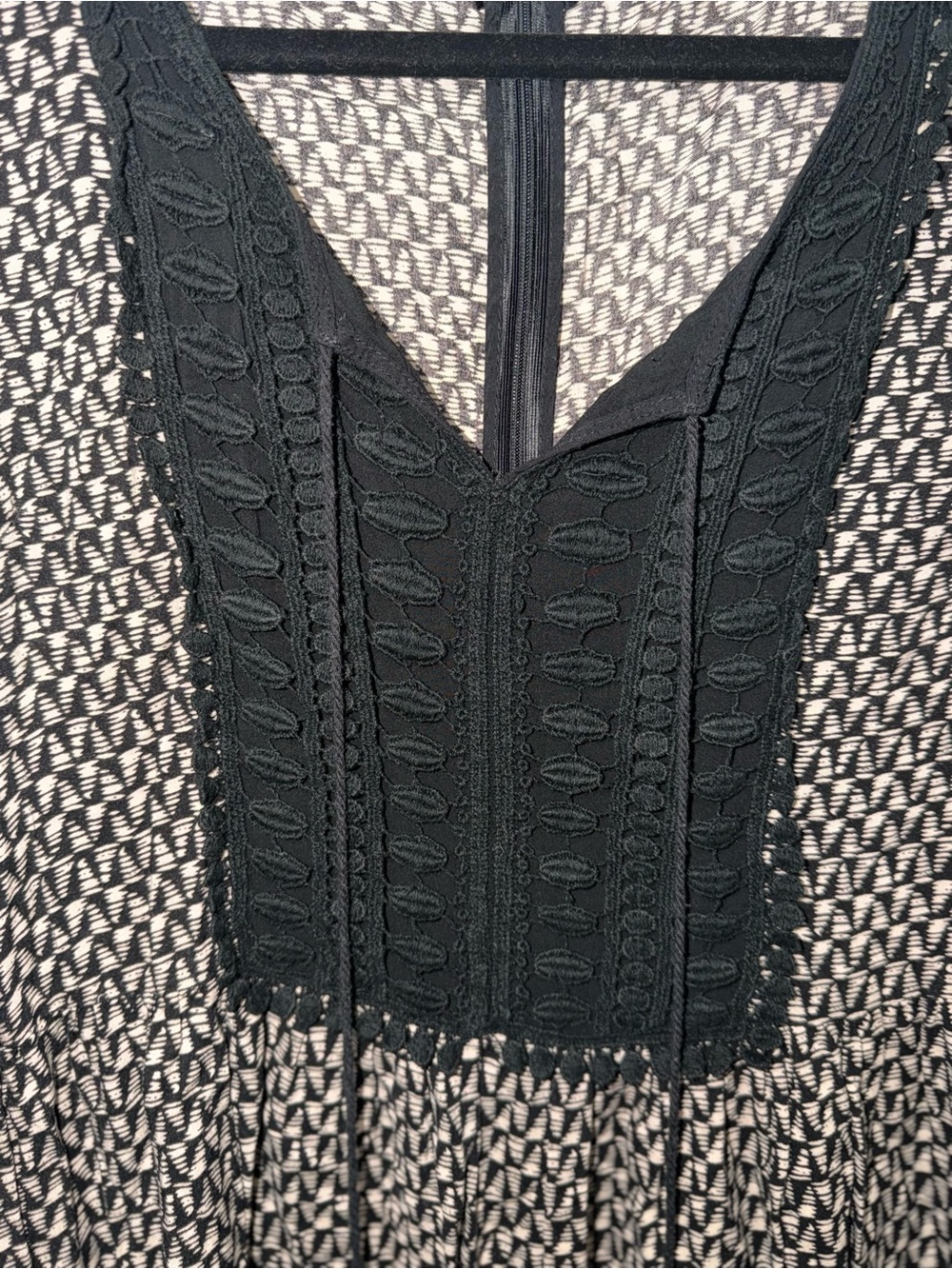 Skies Are Blue Black Lace Overlay Dress - Picture 2 of 8